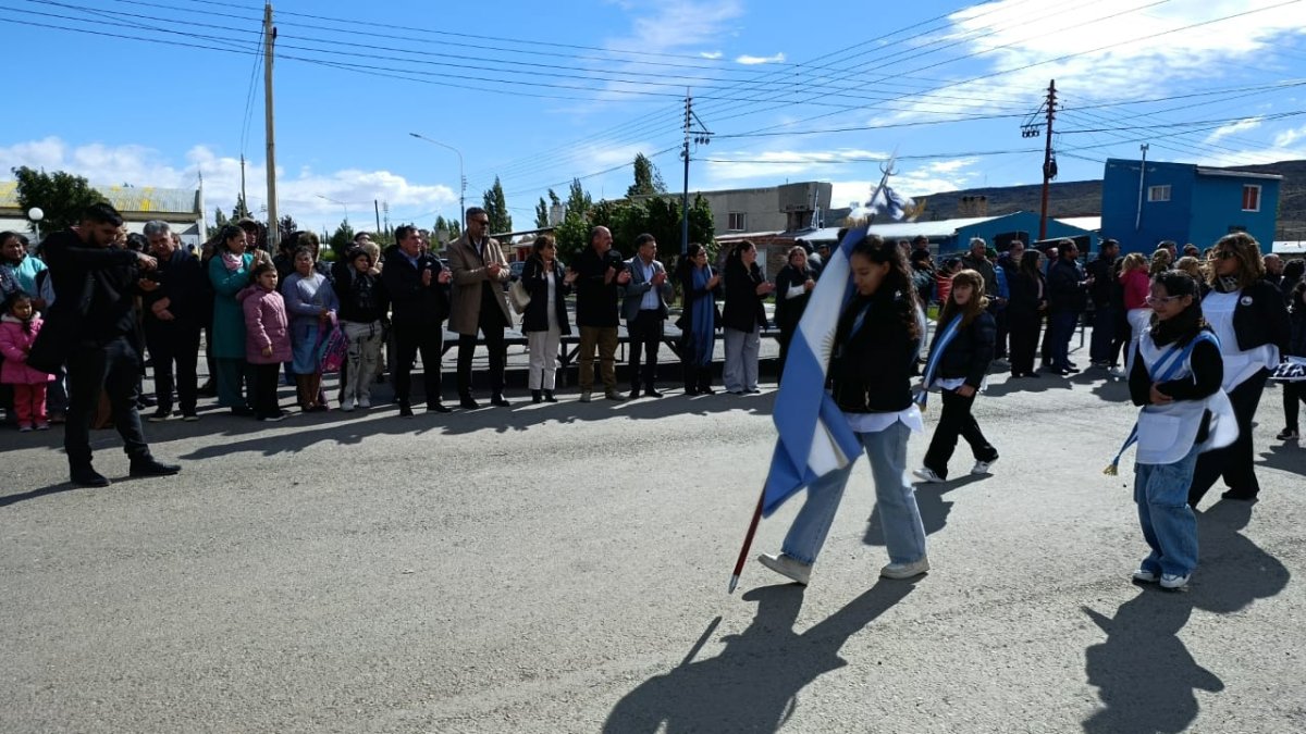 Gobernador Gregores festeja su cumpleaños 104 con celebraciones y obras en marcha del Ejecutivo Provincial