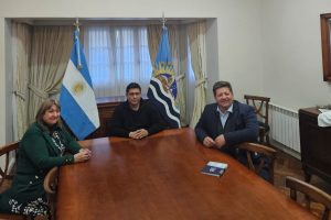 Claudio Vidal impulsa una inversión millonaria en Jaramillo-Fitz Roy "para generar trabajo y turismo”