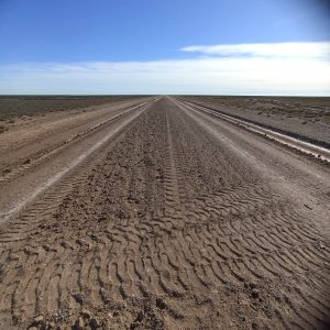 Mejoran la Ruta Provincial N° 14 en Puerto Deseado: trabajos clave para la seguridad vial