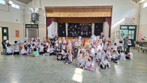 Potencian la alfabetización en escuelas de Puerto San Julián con la entrega de táblets y libros