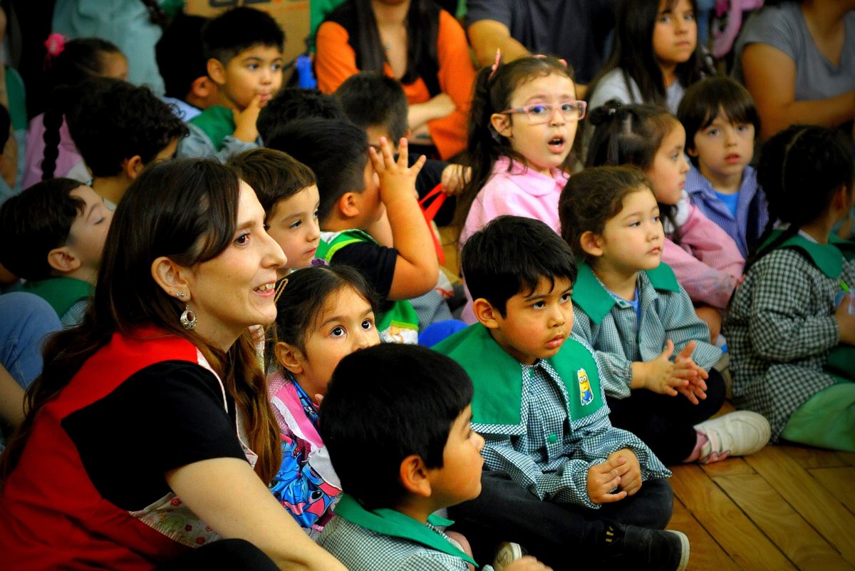 "El museo va a la escuela": pequeños del Jardín N°1 recibieron colorida propuesta educativa
