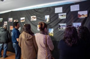 Río Turbio: Estudiantes del Secundario N° 4 construyen memoria con una muestra fotográfica de Malvinas