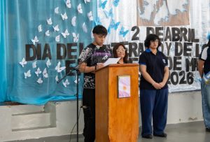 Río Turbio: Estudiantes del Secundario N° 4 construyen memoria con una muestra fotográfica de Malvinas