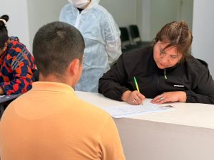 Semana Santa: El Gobierno de Santa Cruz comenzó la entrega de 40 mil kilos de merluza en la provincia