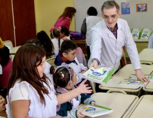 “Un libro abre puertas y genera oportunidades”: crece el Plan Provincial de Alfabetización en Santa Cruz