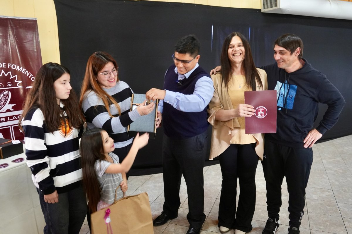 Después de más de una década vuelve la obra pública habitacional a Tres Lagos, de la mano del Gobierno de Claudio Vidal