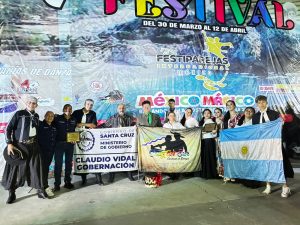 De Los Antiguos a México: la Academia Cruz del Sur representa a Santa Cruz en un festival internacional