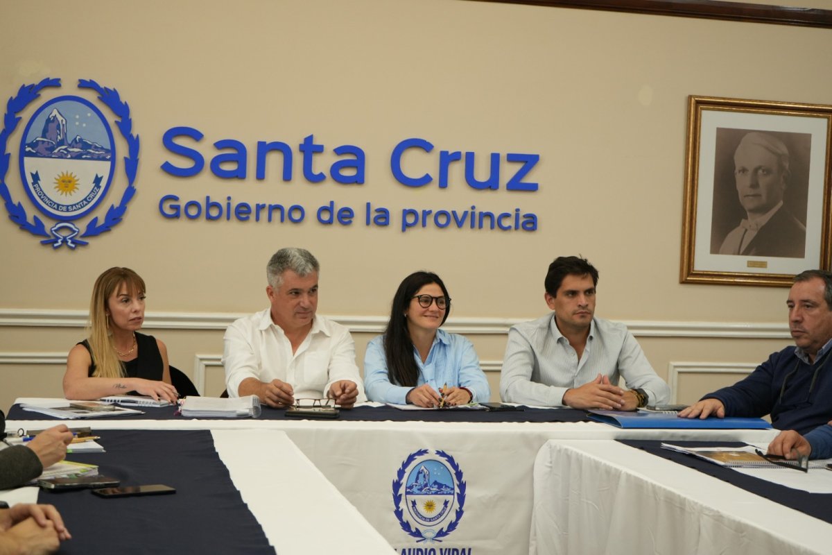 El Gobierno continúa con las acciones para revertir la emergencia habitacional de 150 familias de El Chaltén