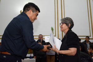 “Después de 20 años fue inesperado el llamado”: emoción de familias que accedieron a terrenos gracias al gobierno provincial