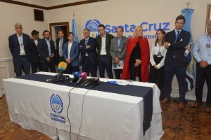 Operadoras hidrocarburíferas brindaron fuerte respaldo al programa productivo del gobernador Claudio Vidal