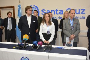 Operadoras hidrocarburíferas brindaron fuerte respaldo al programa productivo del gobernador Claudio Vidal