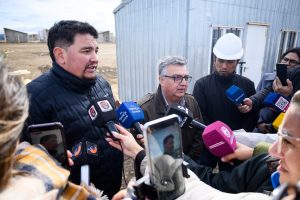 “Santa Cruz es un ejemplo a seguir en obra pública”: destacó Marcelo De La Torre en el comienzo de la construcción de 120 viviendas en Río Gallegos