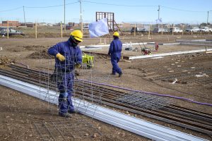“Santa Cruz es un ejemplo a seguir en obra pública”: destacó Marcelo De La Torre en el comienzo de la construcción de 120 viviendas en Río Gallegos