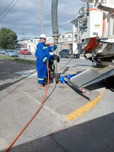 SPSE optimiza el sistema cloacal en Pico Truncado con intervenciones en puntos críticos