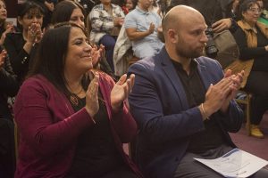 Formación y trabajo: Se entregaron certificados en cuidado de adultos mayores en Piedra Buena