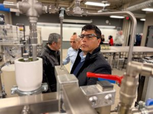 Claudio Vidal encabeza una misión en Canadá para fortalecer el desarrollo energético y la creación de empleo en Santa Cruz