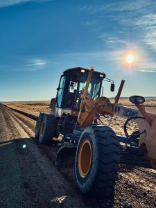 Vialidad Provincial realizó tareas de mantenimiento en las rutas y caminos de Perito Moreno y Piedra Buena