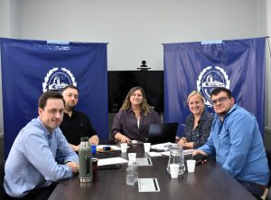 Reunión con directores de hospitales: Acordaron consolidar una red de salud más eficiente en toda la provincia