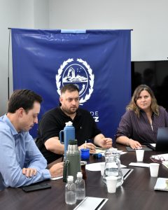 Reunión con directores de hospitales: Acordaron consolidar una red de salud más eficiente en toda la provincia