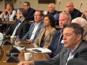 Fuerte interés de empresarios canadienses en el potencial de Santa Cruz