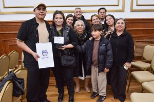 El Gobierno entregó 25 terrenos y anticipó la inauguración de la guardia pediátrica del Hospital de Río Gallegos