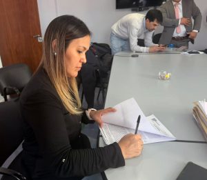 El gobierno de Claudio Vidal invierte casi 600 millones para alumbrar la calle 22