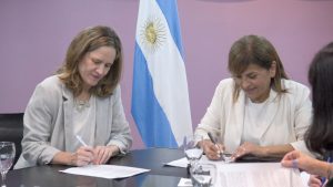 Santa Cruz firmó un acuerdo para fortalecer la alfabetización con acompañamiento técnico y formación docente