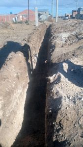 Servicios Públicos, junto a los vecinos, ejecuta nueva obra de agua en Pico Truncado