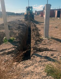 Servicios Públicos, junto a los vecinos, ejecuta nueva obra de agua en Pico Truncado
