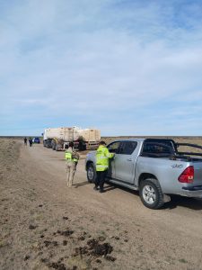 Retuvieron camiones por transporte irregular de agua en inmediaciones del yacimiento Don Nicolás