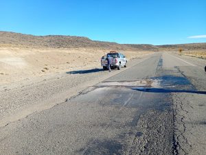 El Distrito Vial Gobernador Gregores lleva adelante trabajos sobre la Ruta Nacional N° 40