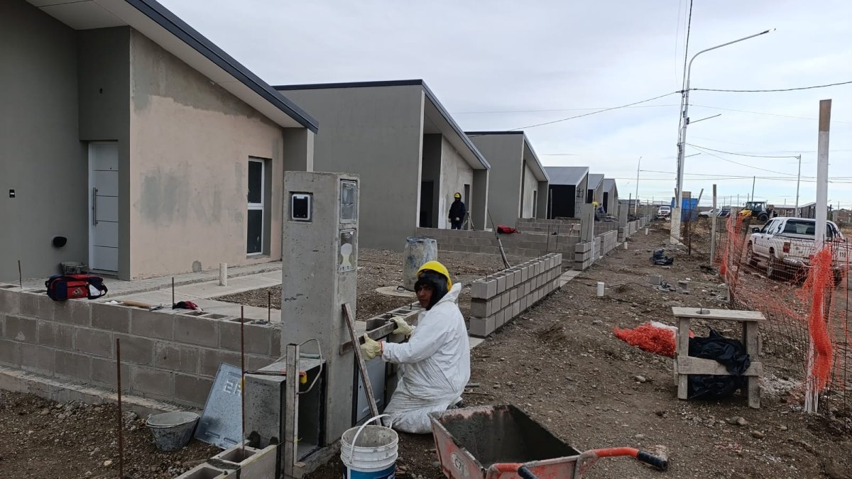Etapa final para las 56 viviendas del barrio San Benito impulsadas por el Gobierno Provincial