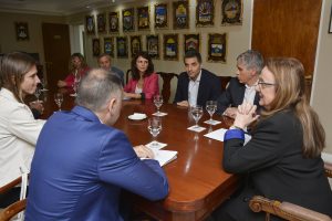 YPF proveerá combustible para una Red Provincial de Estaciones de Servicios