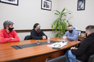 El Gobierno de Santa Cruz recibió a dirigentes del Boxing Club a días de su centenario