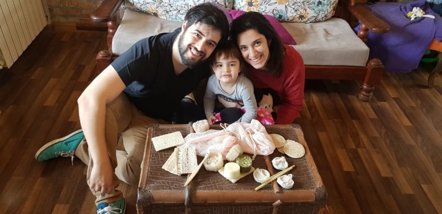 “Aonitem”: Un emprendimiento familiar que  sueña con erradicar las bolsas de plástico