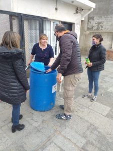 “Acciones Verdes”: Se entregaron composteras a vecinos y vecinas de Río Gallegos