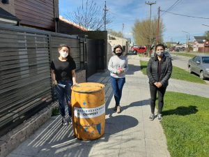 Se entregaron composteras en Río Gallegos