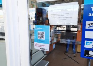 Los comercios de Río Gallegos se suman a la campaña de sensibilización sobre COVID 19
