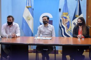 El Gobierno de Santa Cruz firmó convenio con la Municipalidad de Río Gallegos para incorporar 700 familias a la red de gas