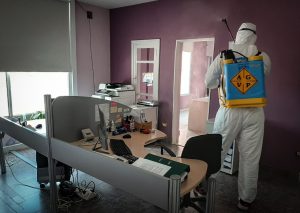 Sanitizaron edificios públicos de Jaramillo y Fitz Roy