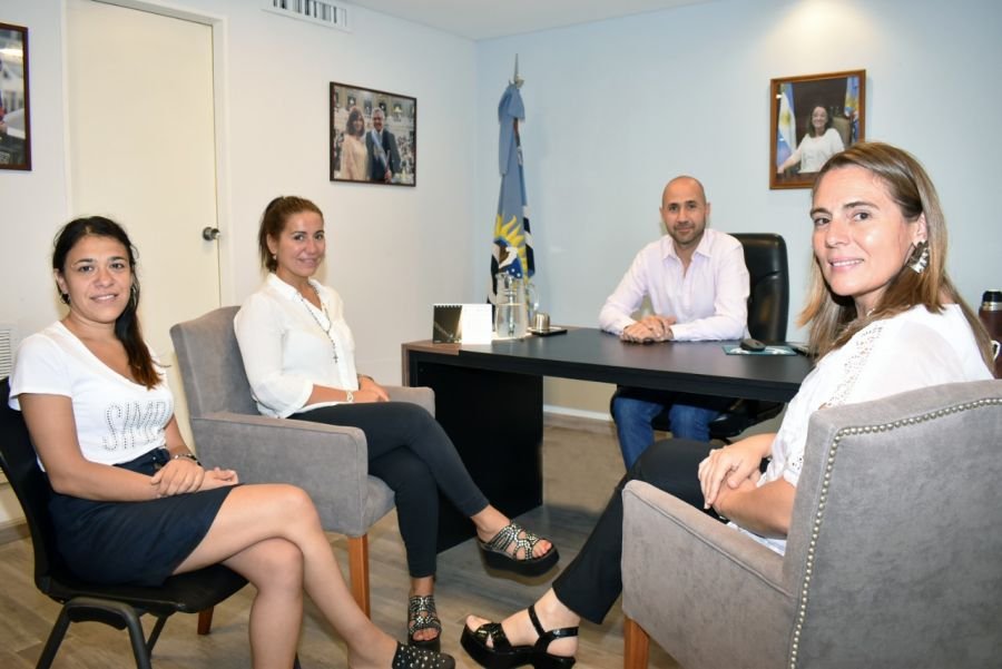 Concretaron reunión de trabajo en Casa de Santa Cruz