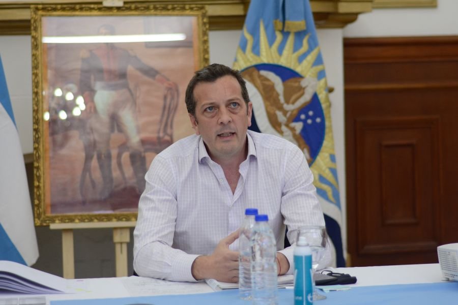 El Gobierno presentó detalles del presupuesto 2021 ante legisladores