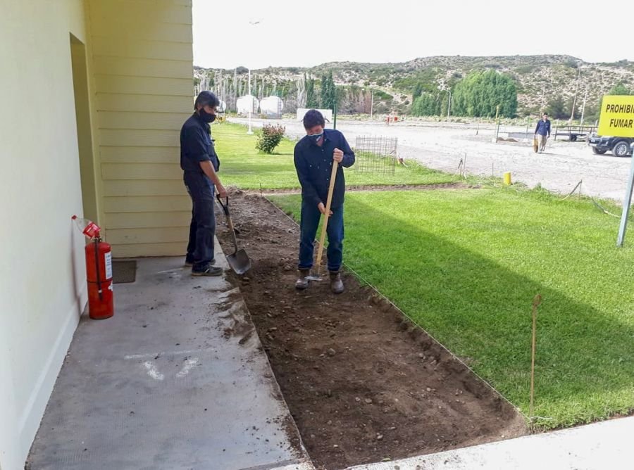 Continúan las tareas de mantenimiento en Los Antiguos