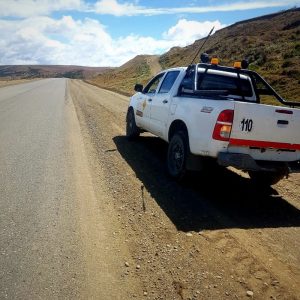 Vialidad Provincial trabaja en banquinas de la Ruta Nº 40