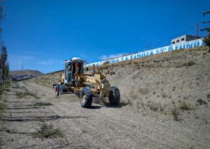 Realizan el acondicionamiento de las canchas y predios de Clubes de Caleta Olivia
