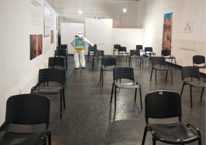 Realizaron tareas de desinfección en espacios públicos de Río Gallegos