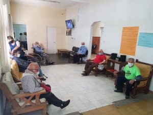 Vacunaron a adultos mayores de 80 años en Perito Moreno