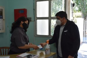 Comenzó la vacunación a adultos mayores institucionalizados en Río Gallegos