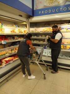 Detectaron productos vencidos en controles a supermercados