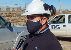 Recorrieron las obras de extensión de redes en el Barrio Parque Industrial de Pico Truncado